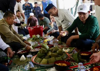 Maulid di Pidie Hidangan Bungkus Daun, Makan Bersama, dan Tradisi Berbagi Rezeki