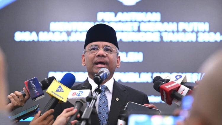 Suahasil Nazara Dilantik Jadi Menkeu, Pastikan APBN Sehat dan Defisit di Bawah 3 Persen