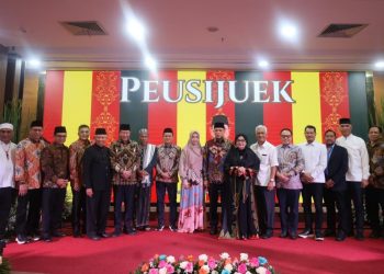 Dek Fadh Hadiri Peusijuek 3 Putra Aceh yang Mengemban Amanah di Tingkat Nasional