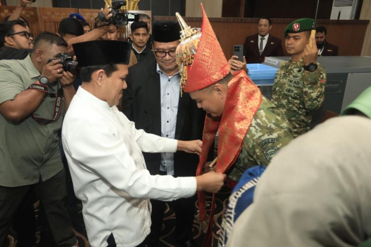 Dek Fadh Sambut Pangdam Iskandar Muda yang Baru, Brigjen TNI Mahesa Fitriadi
