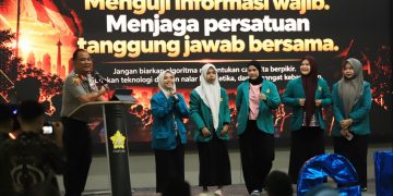 Kuliah Umum di FKIP USK, Kapolda Aceh Ajak Mahasiswa Jaga Demokrasi di Era Algoritma