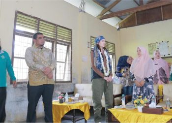 Luna Maya Kunjungi MIN 4 Aceh Besar, Beri Pesan untuk Siswa dan Guru