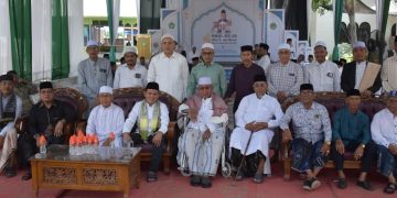 Dek Fadh hadiri Haul Abu Tanoh Mirah