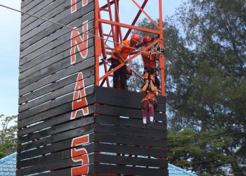 Siswa SD IT Qur’ani Belajar Tim SAR Basarnas